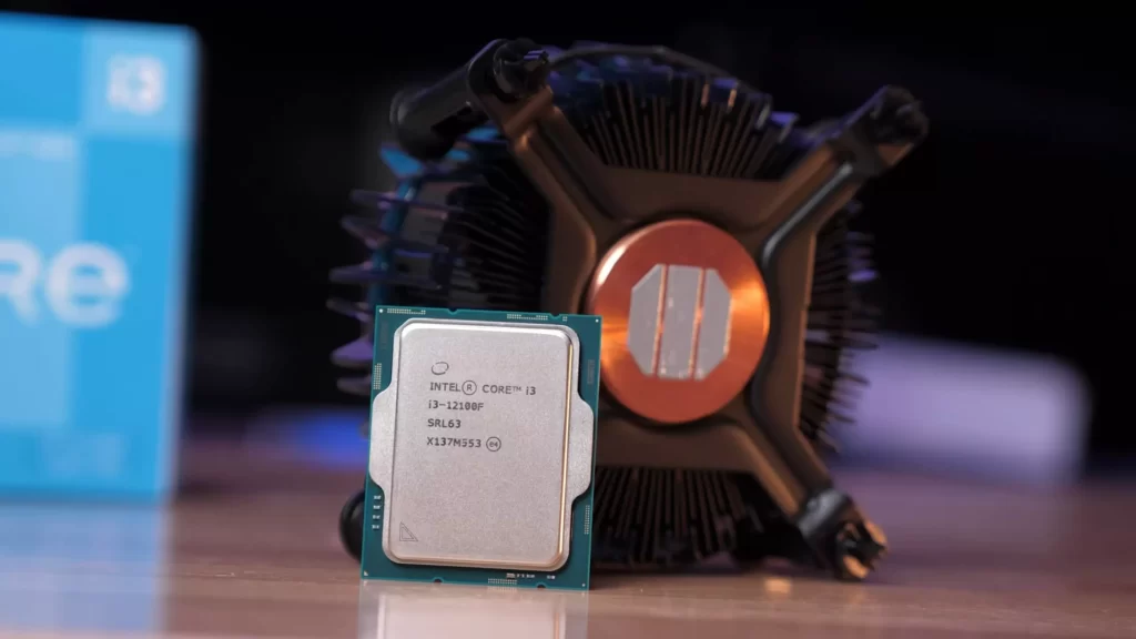 Intel Core i3 12100F و کولر استوک
