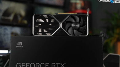 تصویری از کارت گرافیک rtx 4070 مدل FE روی جعبه اون - عکس از gamers nexus
