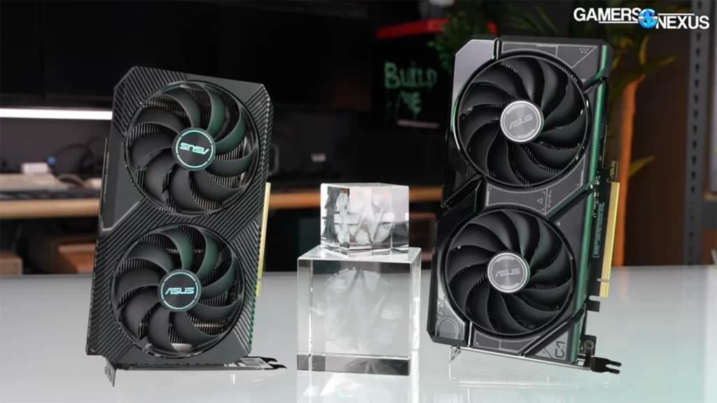 کارت گرافیک ASUS Dual RTX 4060 در راست و ASUS DUAL RTX 3060 در چپ - منبع: Gamers Nexus