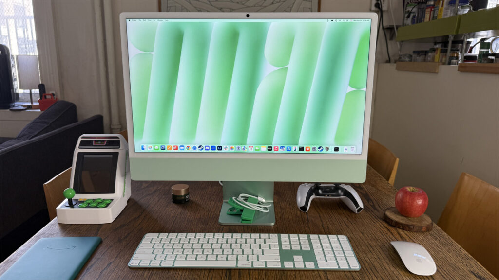 آیمک M4 اپل با رنگ سبز